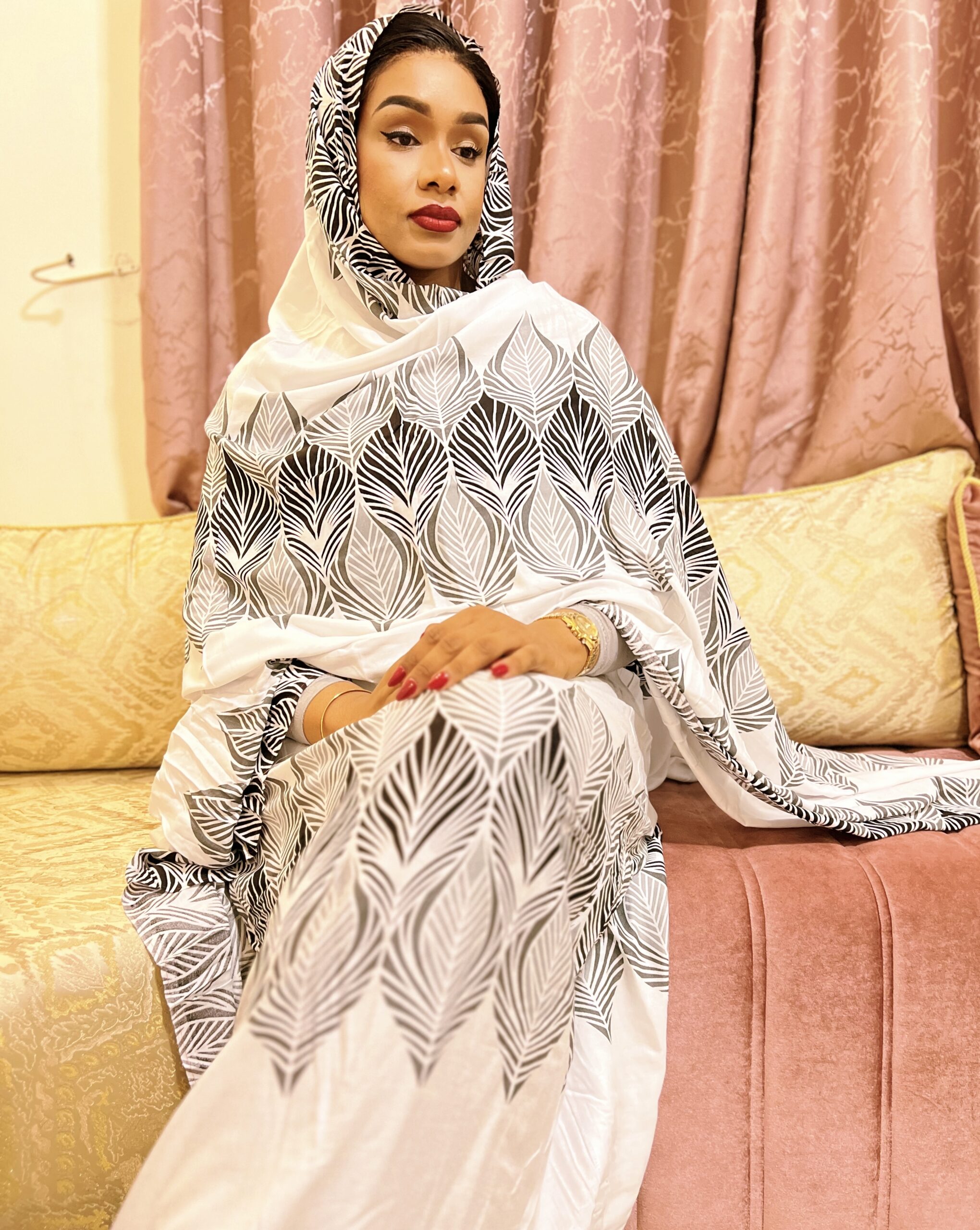 66519F94-435F-45F0-AE0F-B65E2DEE6D35 Digital cotton- Robe Melehfa – Image 1