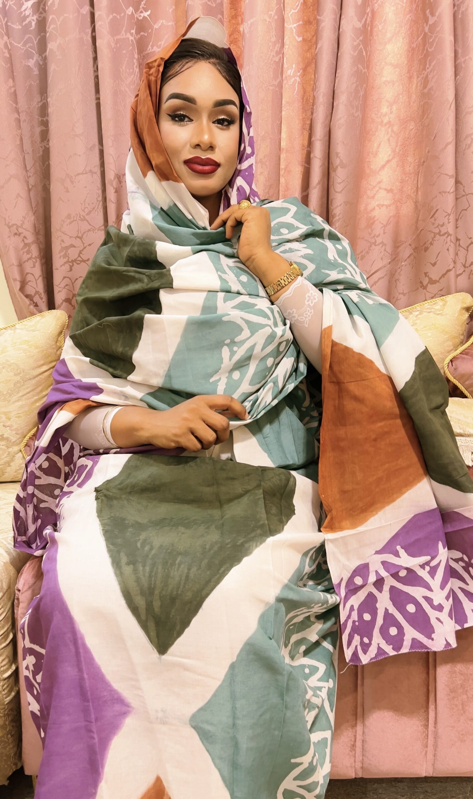 764C0A4A-5C47-483A-9418-8FF910BACB75 Sendel- Robe Melehfa – Image 1
