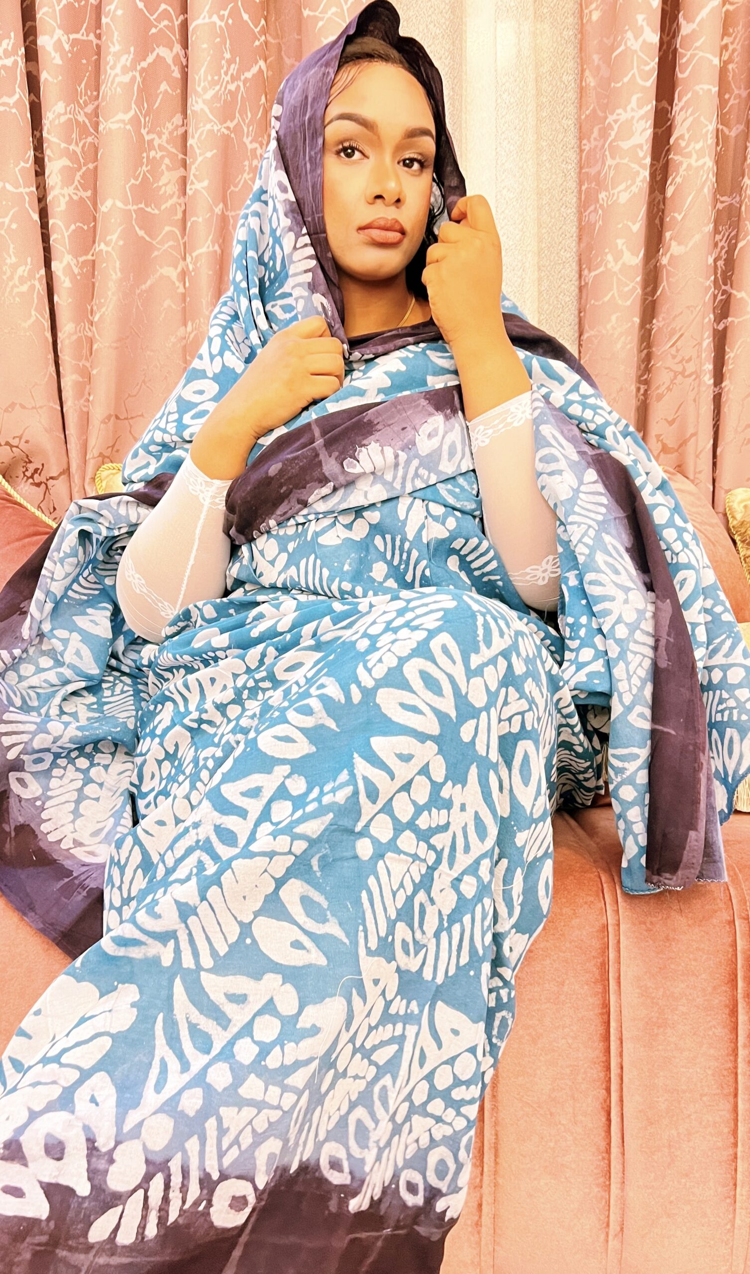 1D355845-3FDA-42E9-9603-60604947AF91 Sendel-Robe Melehfa – Image 1