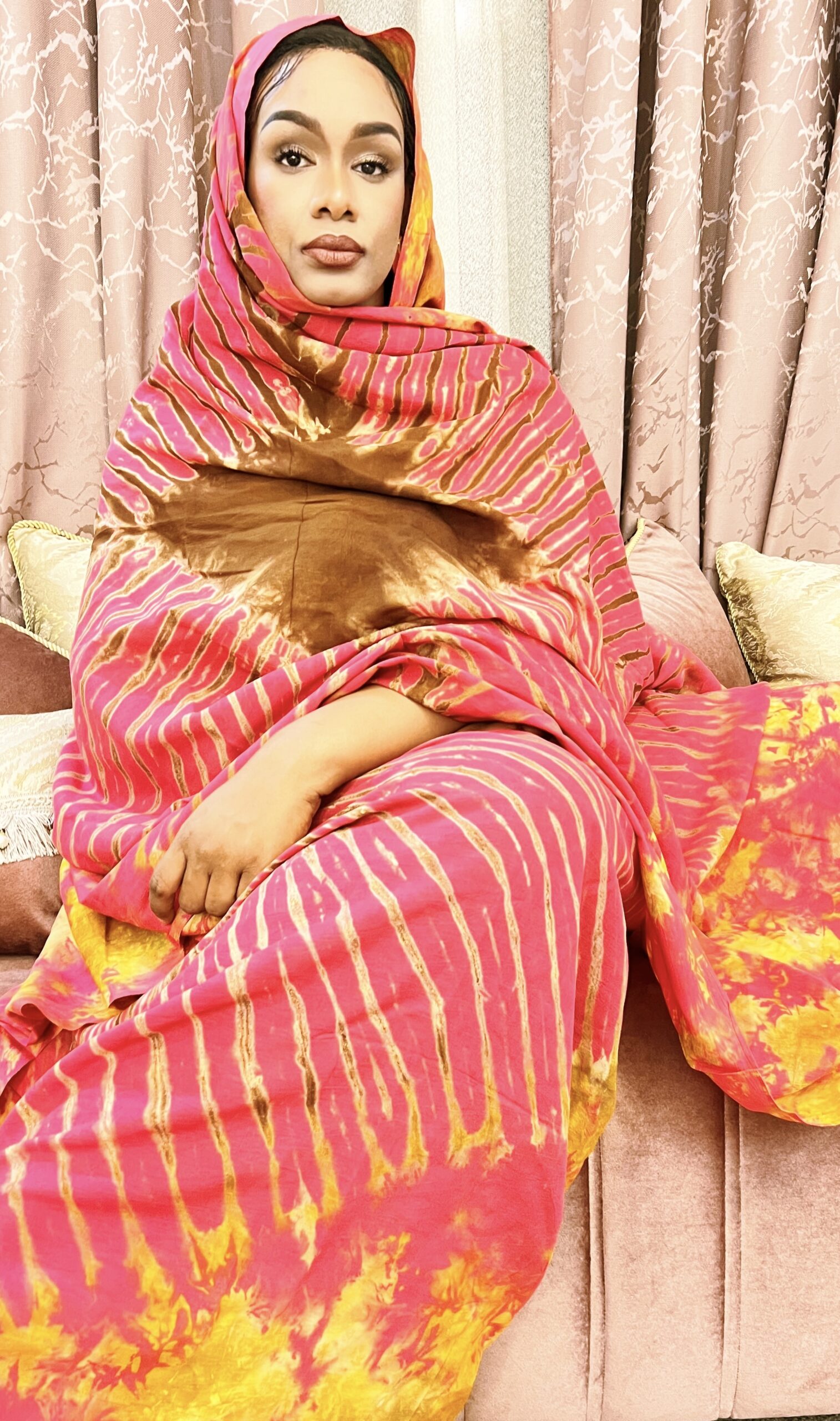 25B5A240-99AE-4440-88DA-0A228EF63B79 Sendel-Robe Melehfa – Image 1