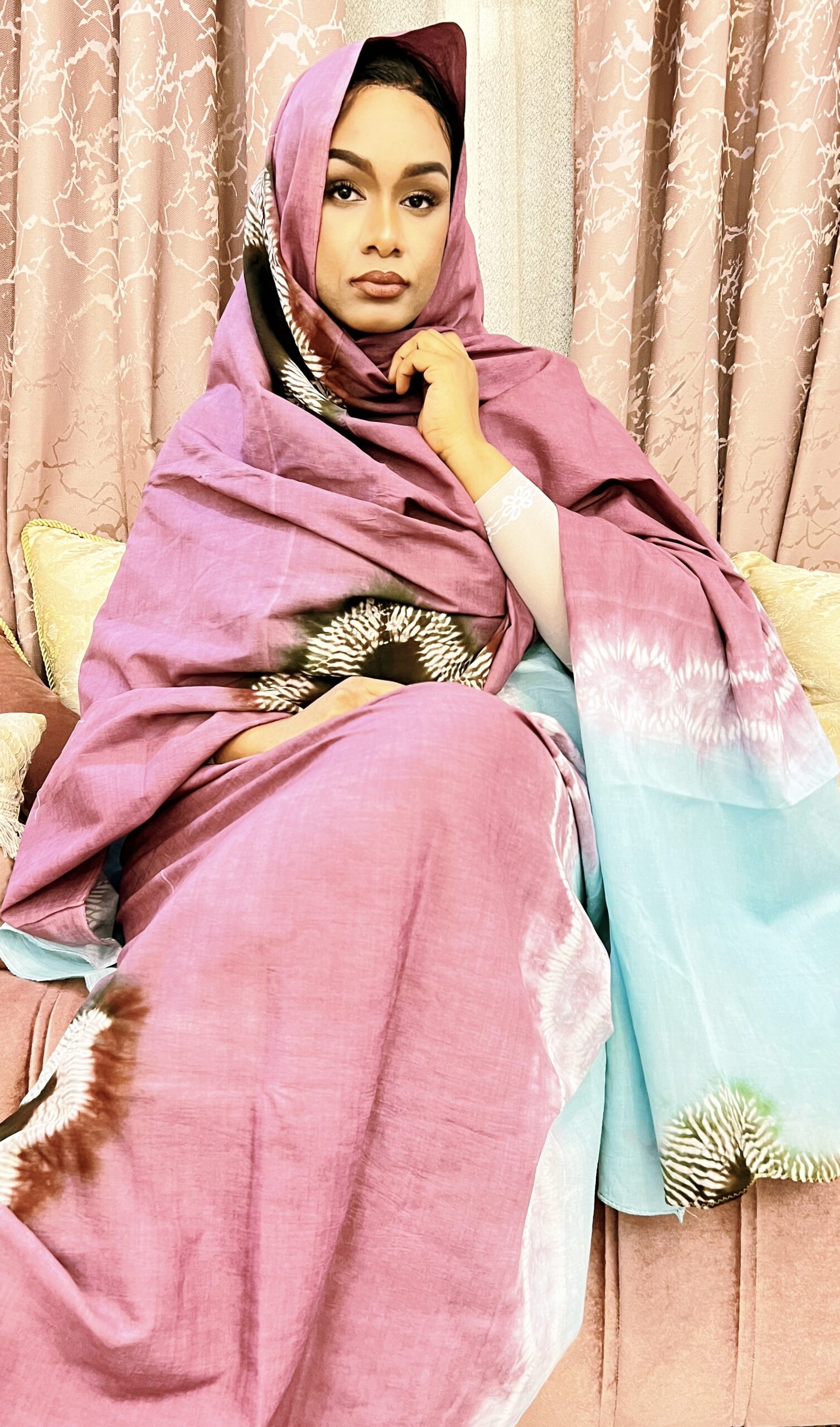 329F8663-9D4E-4A9D-A4E5-56DB6AE8881E Sendel-Robe Melehfa – Image 1