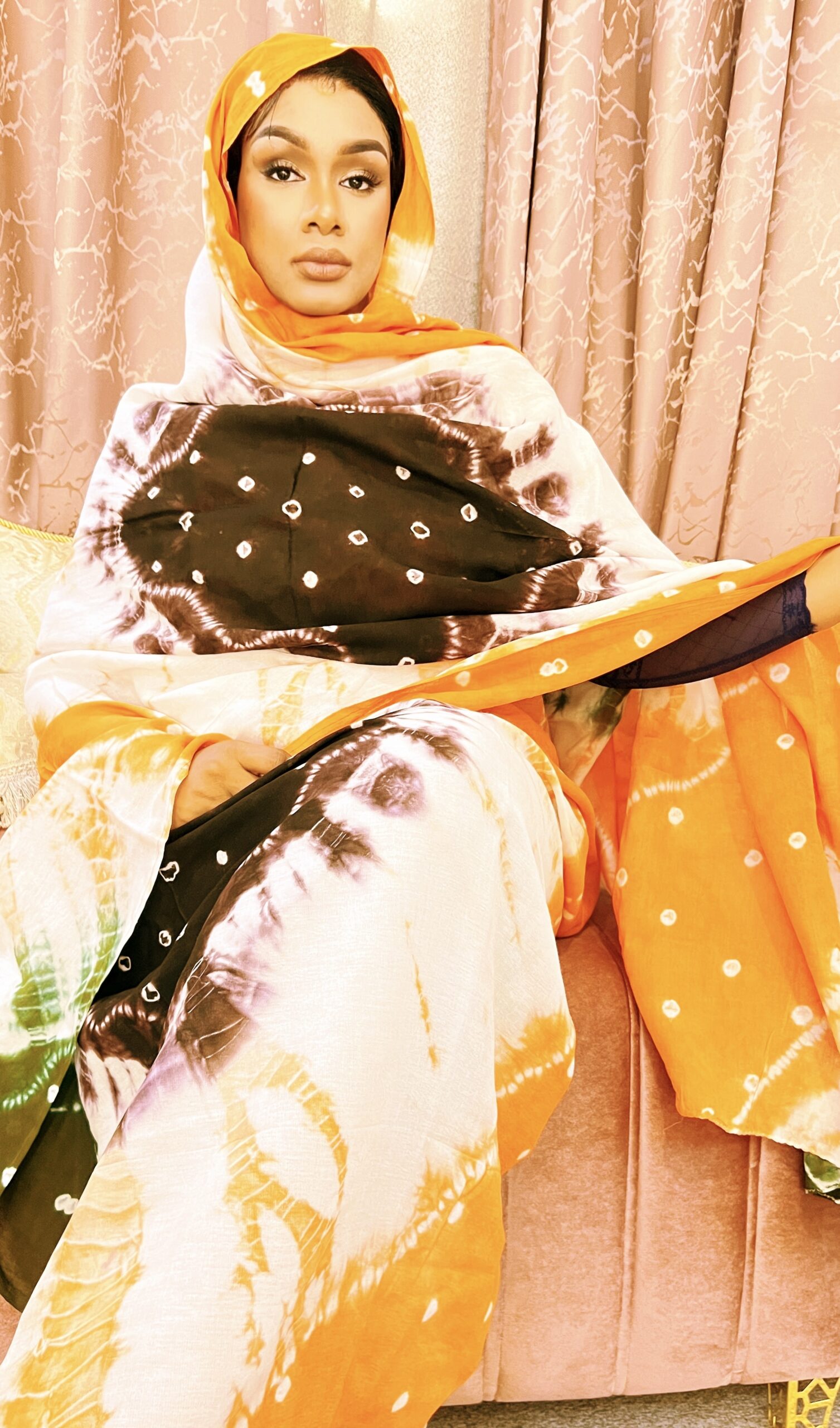 6735AA54-FF00-4A95-A8BF-E417570BB085 INDIGO-Robe Melehfa – Image 1